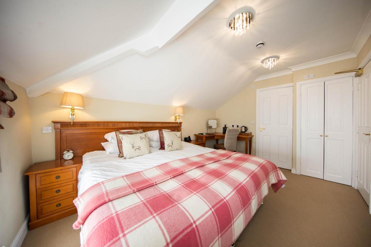 Bay Horse Inn Goldsborough แนร์สเบอเรอ ห้อง รูปภาพ
